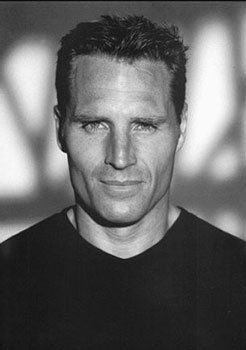 Douglas O' Keeffe (La Femme Nikita S1 - E15)