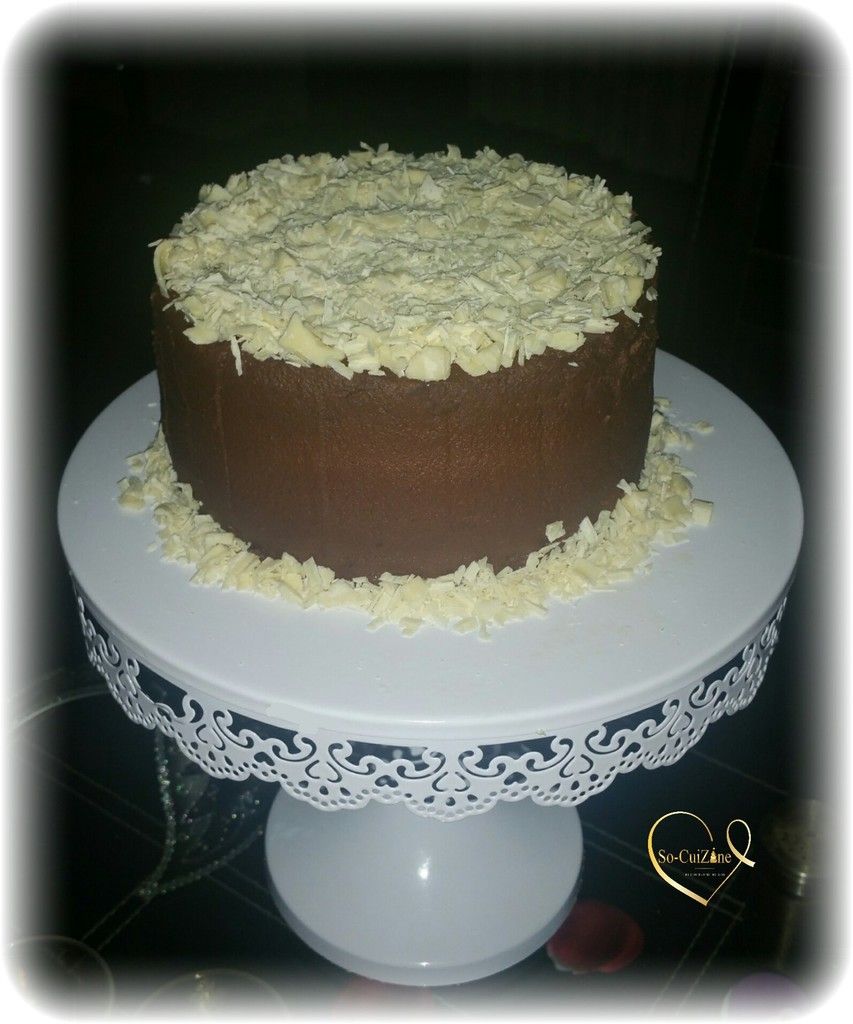 Gateau A La Ganache Montee Abtey Et Ses Copeaux De Chocolat Blanc So Cuizine Plume Prose Gateau A La Ganache Montee Abtey Et Ses Copeaux De Chocolat Blanc So Cuizine Plume Prose