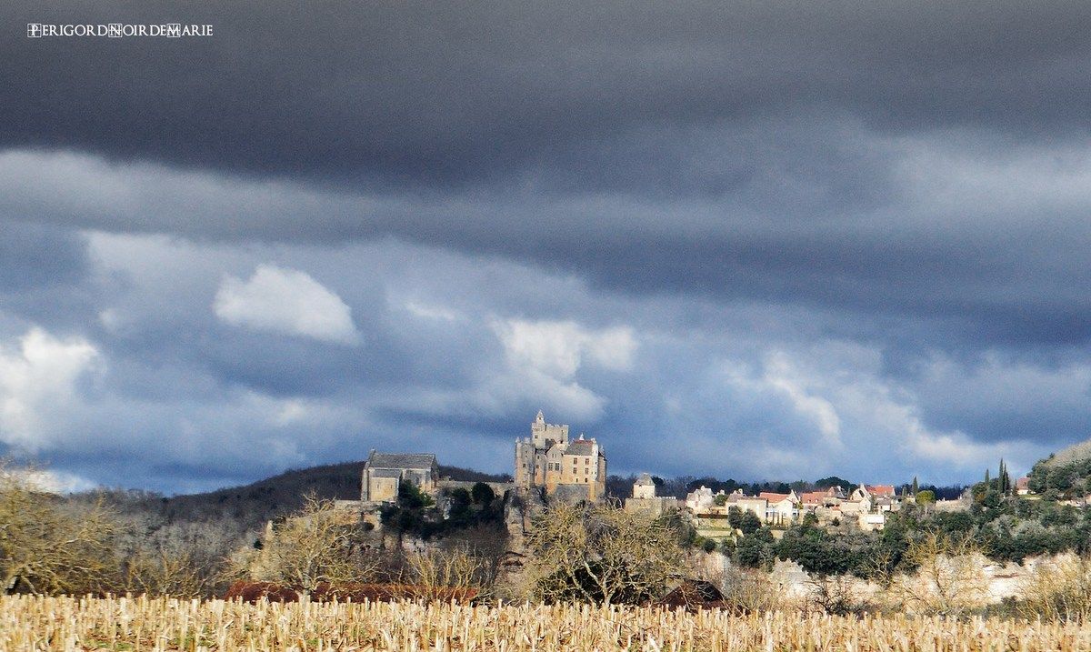 beynac, sarlat, perigord, dordogne, mariecalonne, perigordnoirdemarie