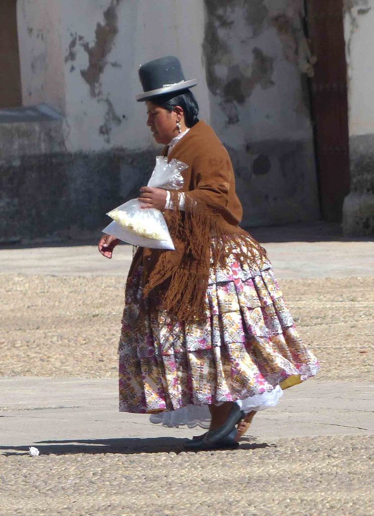 Quelques photos de costumes des femmes