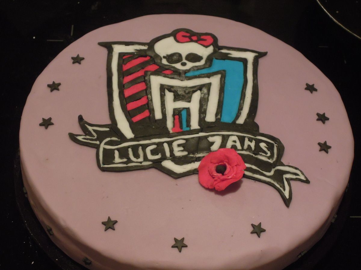 Gâteau monster high