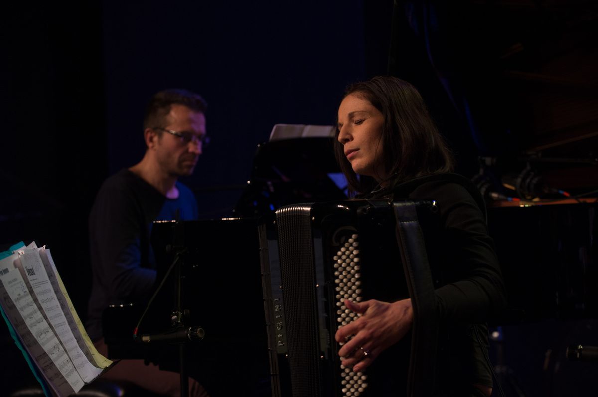 KARENC Nicolas Vicquenault et Karen Chaminaud en concert GRATUIT 4 septembre SARAN château de l'étang