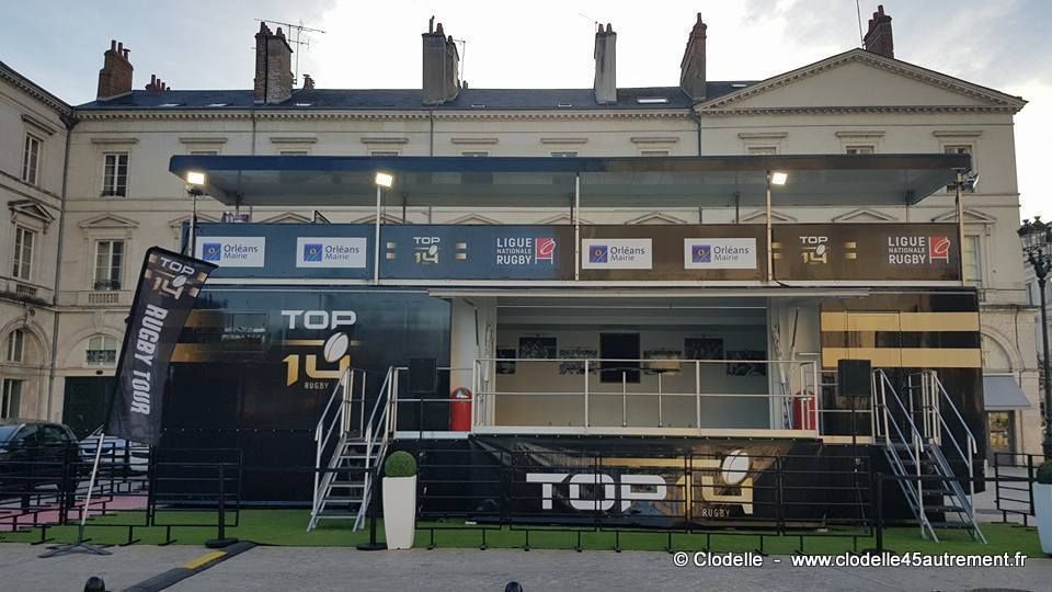 TOP 14 RUGBY TOUR à Orléans : Prises de parole à l’hôtel Groslot non loin du village interactif gratuit