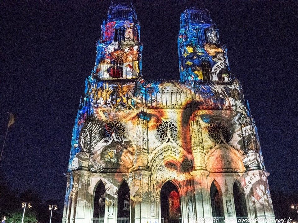 FÊTES DE JEANNE D’ARC 2018 : Remise de l’étendard – Son et lumière sur la Cathédrale d’Orléans (à retrouver tout l’été)