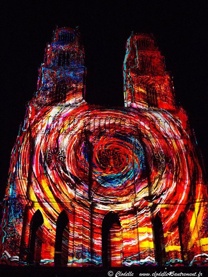 FÊTES DE JEANNE D’ARC 2018 : Remise de l’étendard – Son et lumière sur la Cathédrale d’Orléans (à retrouver tout l’été)