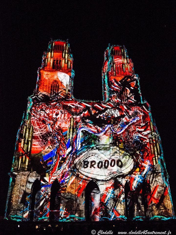 FÊTES DE JEANNE D’ARC 2018 : Remise de l’étendard – Son et lumière sur la Cathédrale d’Orléans (à retrouver tout l’été)