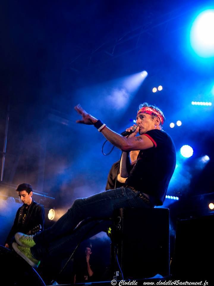 LES WAMPAS : Energie rock 'n roll et airs décalés enflamment le public de FESTICOLOR 2018