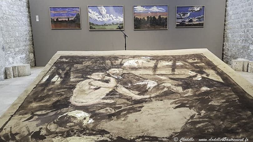 CHARLOTTE DE MAUPEOU : Émotions colorées et respectueuse insolence à la Collégiale St Pierre le Puellier d' Orléans