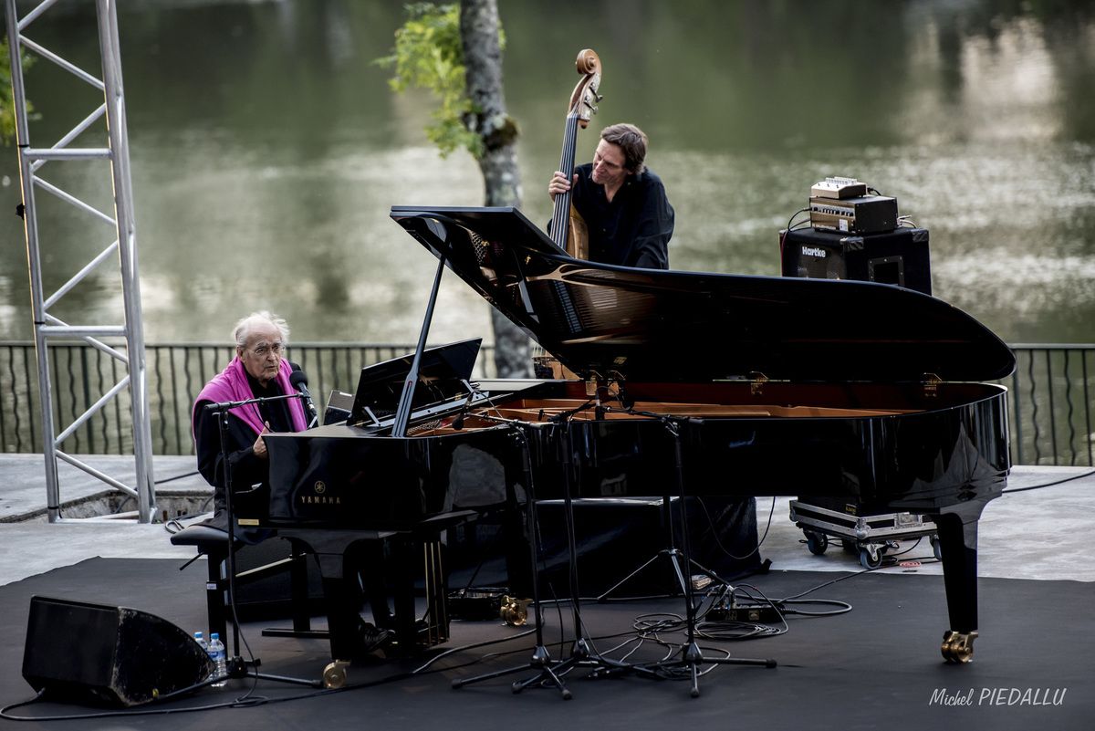 MICHEL LEGRAND au Théâtre de Verdure d’Olivet sous l'objectif de Michel Piedallu