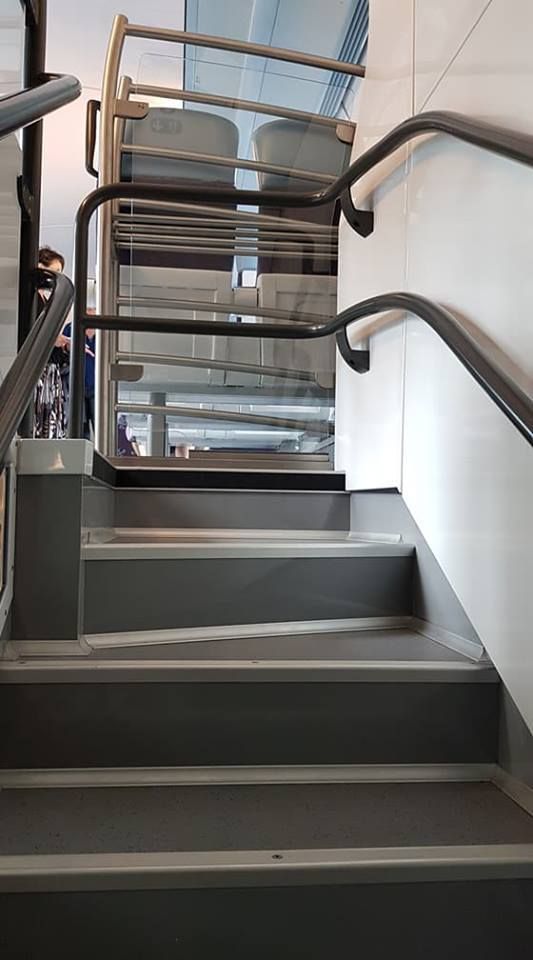 TRAIN VÉLO LOIRE 2018 : De nouveaux trains Region2N doté de l'option "Jumbo Vélo" remplacent d les trains Corail