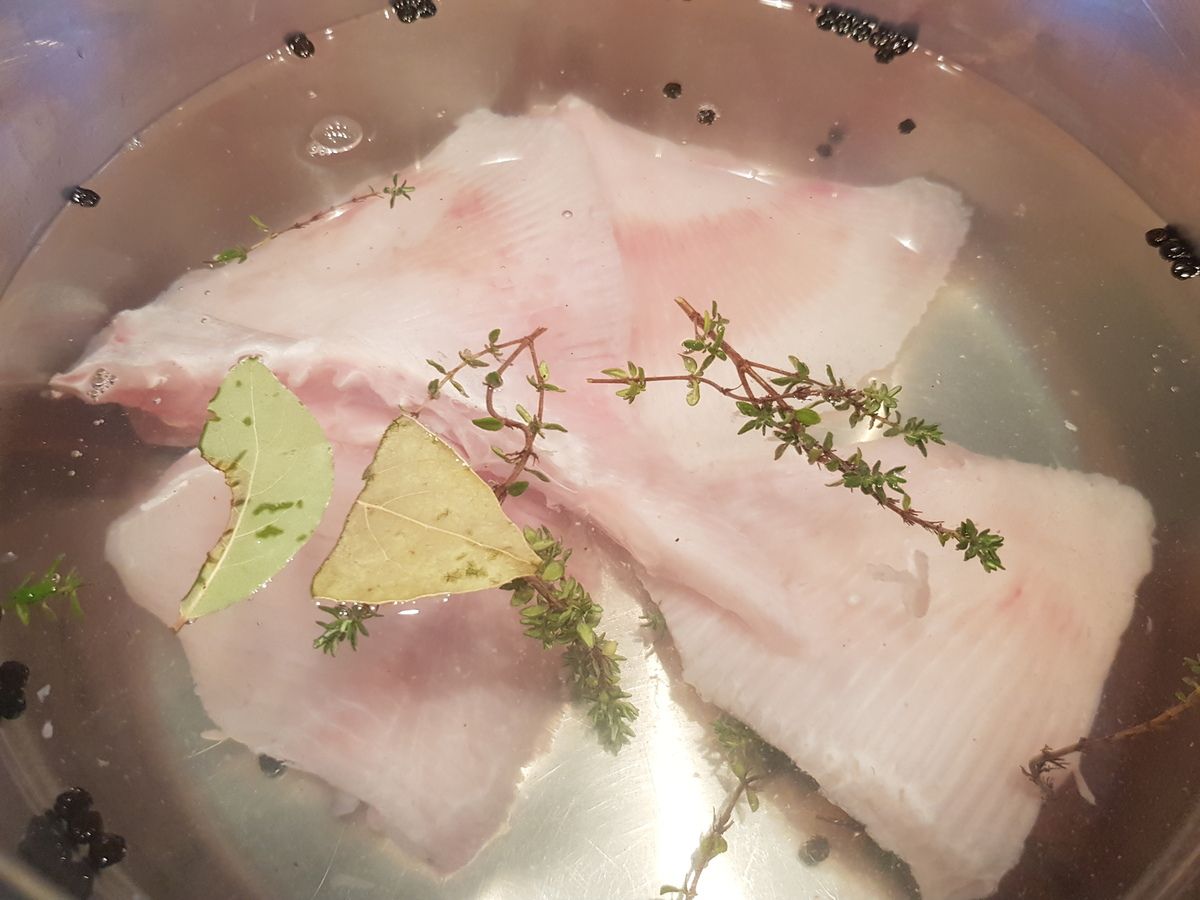 Aile de raie sauce aux câpres - Les recettes de Virginie