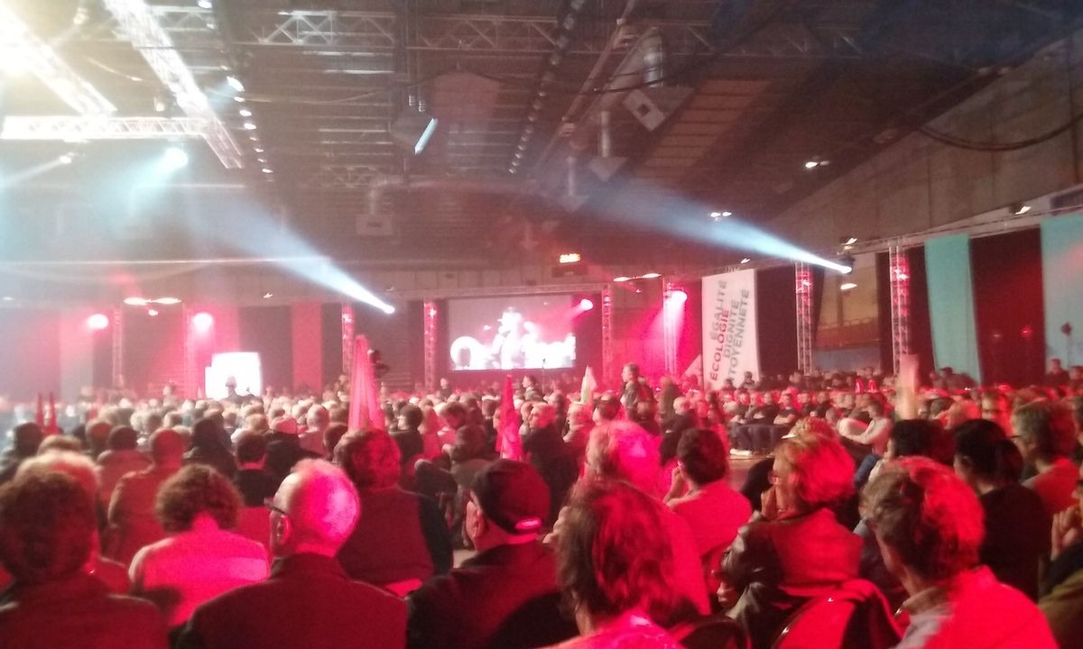 4000 au meeting du Parti Communiste Français-Front de Gauche à Paris