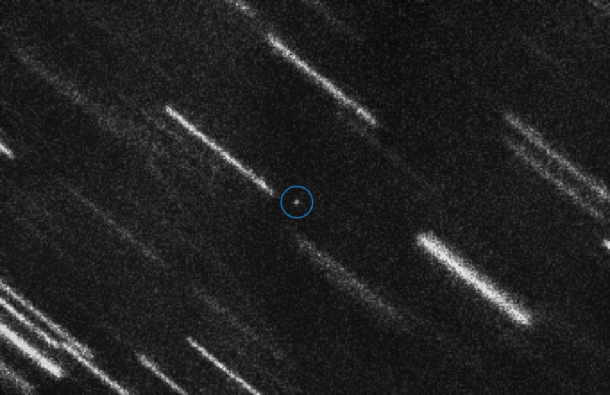 Aufnahme vom Asteroiden 2012 TC4 während der Observation Anfang August 2017 Quelle: ESO / ESA / NEOCC / O. Hainaut (ESO), M. Micheli (ESA), D. Koschny (ESA) CC BY-SA 3.0 IGO