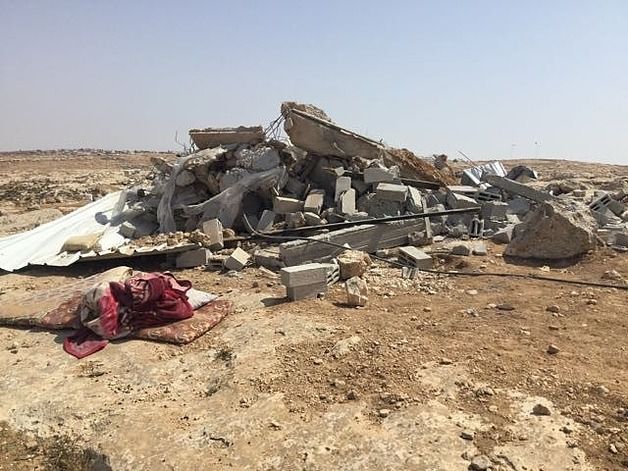 Ein am 3. September in Qawawis (Hebron) zerstörtes Haus das mit Geldern des oPt Humanitarian Fund errichtet wurde Quelle: OCHA