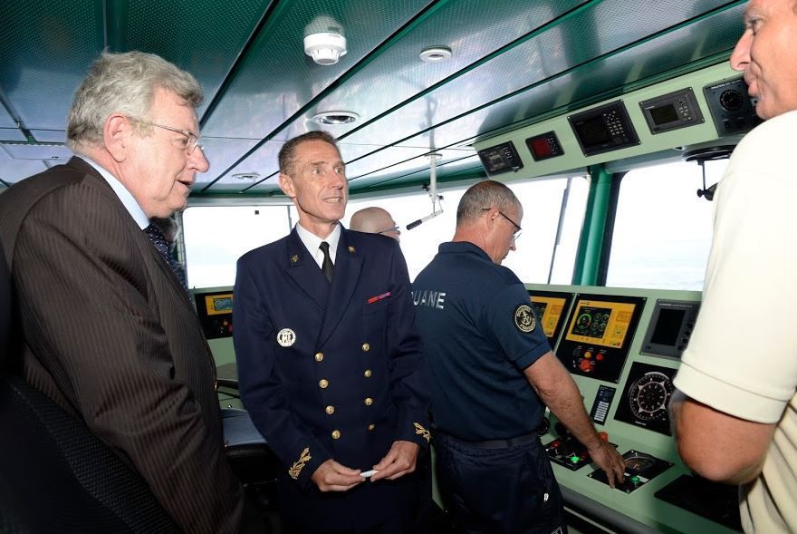 Baptême du plus grand patrouilleur maritime des Douanes françaises à Toulon  (83) - ActuNautique.com