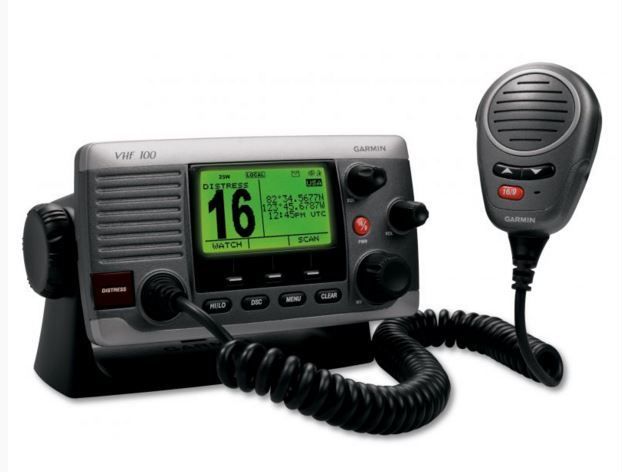 Sécurité en mer - comment s'assurer du bon fonctionnement de sa radio VHF ?  - ActuNautique.com