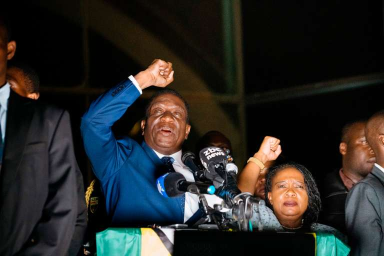 Au Zimbabwe, le nouveau président Mnangagwa promet de « réduire la pauvreté de tous »
