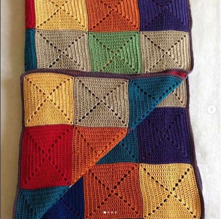 Plaids Ou Couvertures Au Crochet Et Leurs Grilles Gratuites Le Blog De Anne Plaids Ou Couvertures Au Crochet Et Leurs Grilles Gratuites Le Blog De Anne