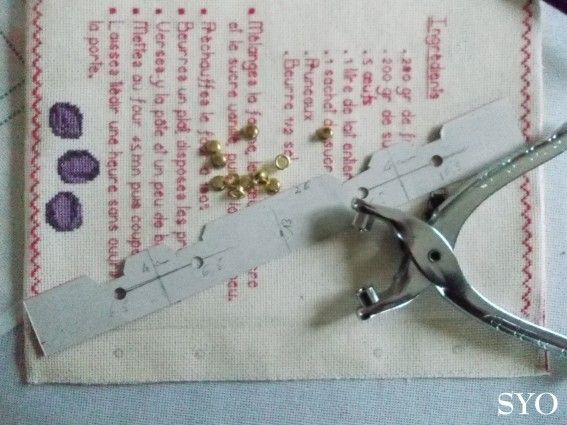 Tutoriel de montage des pages du Livre de Recettes Brodées.