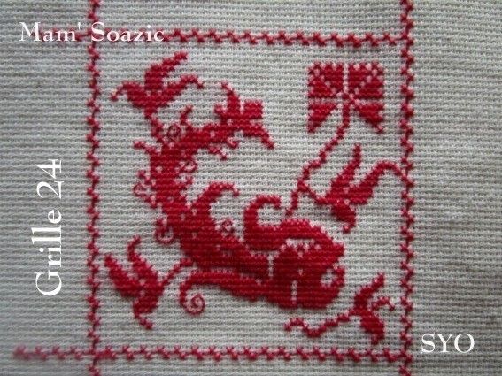 SAL : Plaid Broderie Rouge... Grille 24 / D10