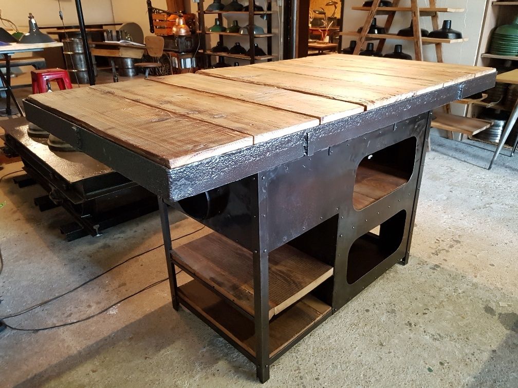 GRANDE TABLE HAUTE DESIGN Table bar haute en sheesham Table à manger haute en sheesham massif 68 personnes L150