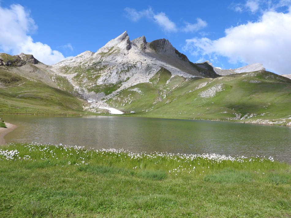 Lac de Mya (2393m) par la Raja - RANDONNEES SPORTIVES