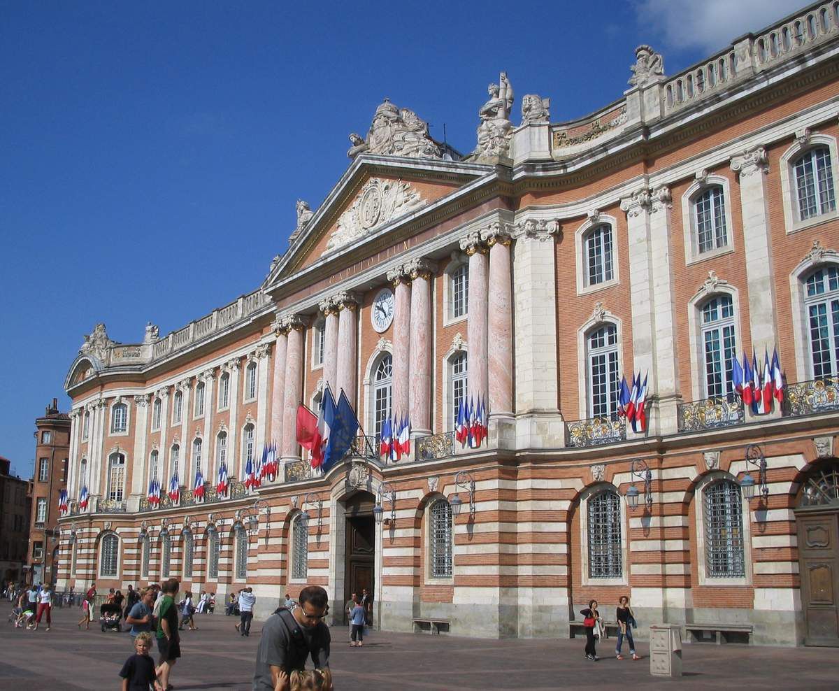 Capitole Place Toulouse / place du capitole toulouse • Voyages - Cartes ...