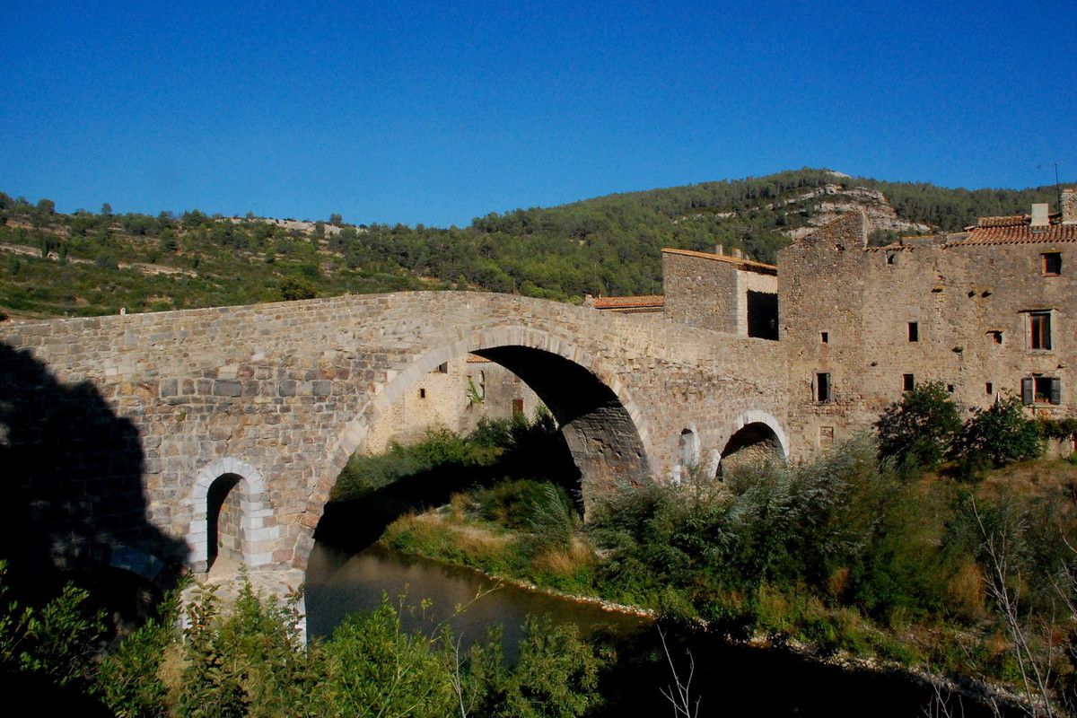 Le pont de Lagrasse.