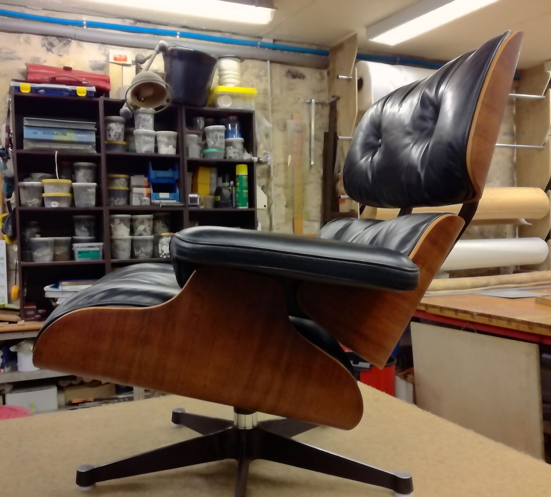 Eames recoloré - Nantes