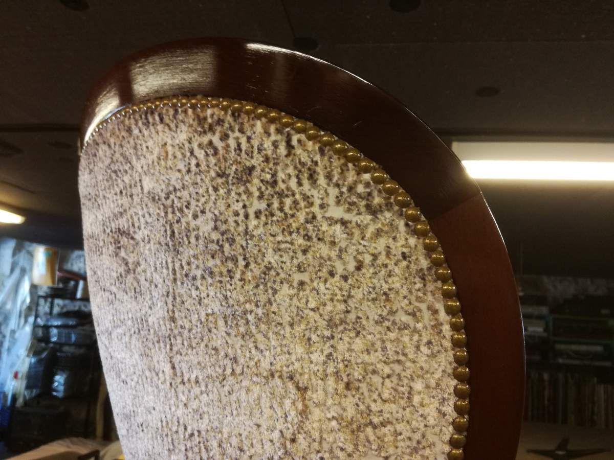Restauration fauteuil Pompadour atelier hafner Tonnay-charente