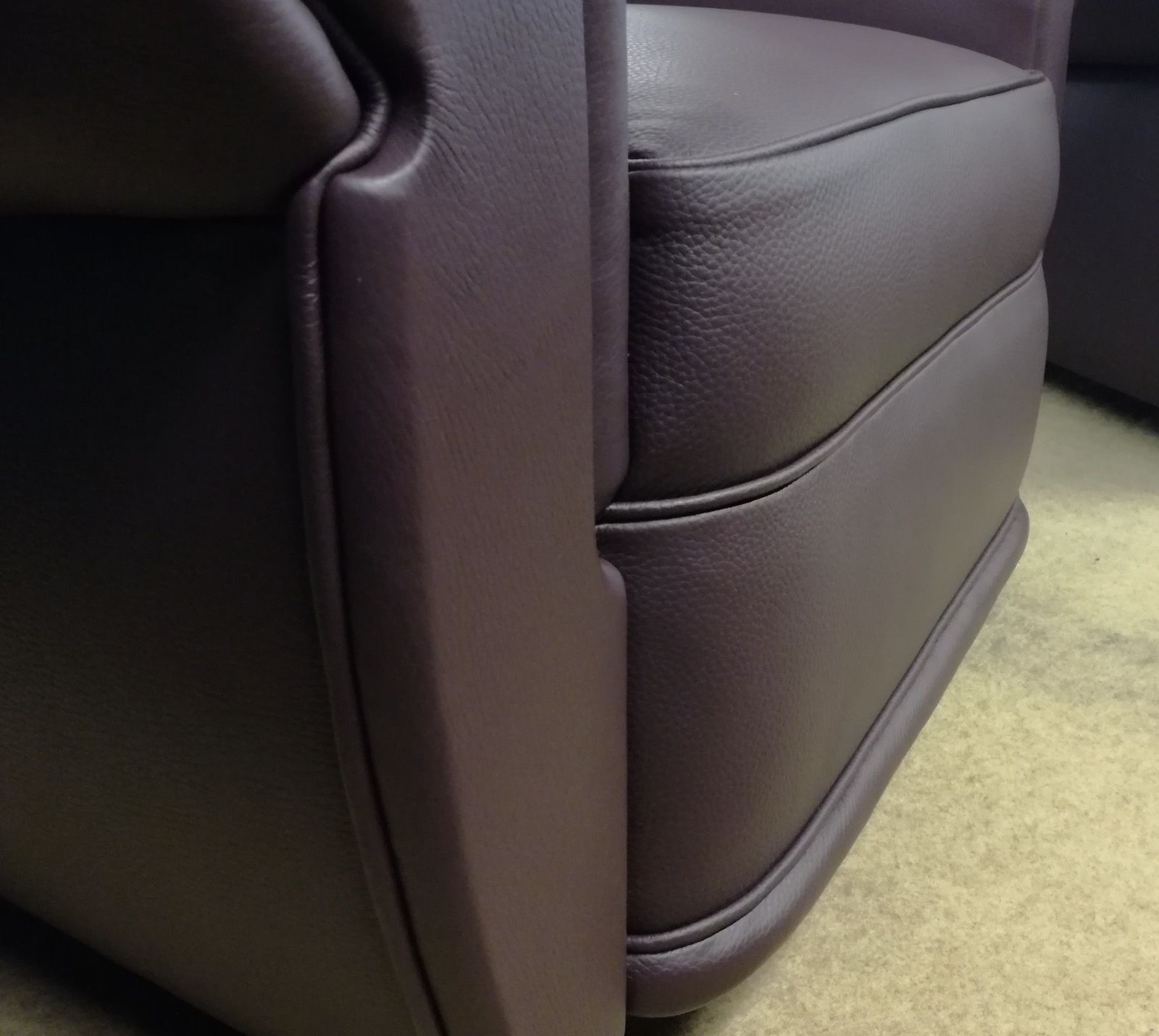 sellier réparateur fauteuil club