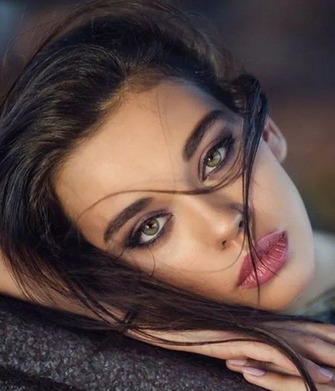 You have beautiful eyes you know!