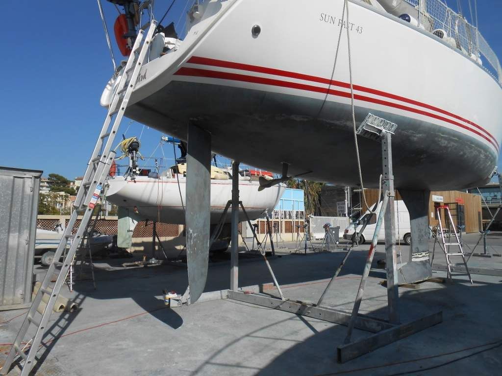 Voici notre emplacement au carénage... La vue est imprenable de la haut... et la prise au vent également !