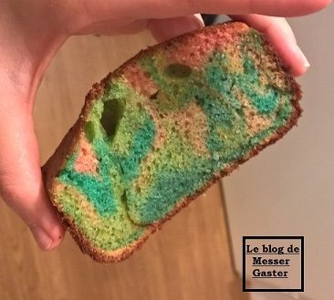 Le violet est quasi invisible car j'avais gardé très peu de pâte pour cette couleur...