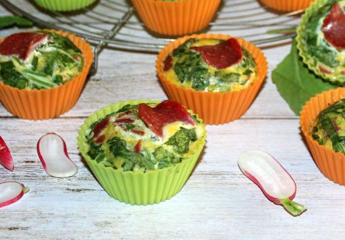 Muffins de fanes au jambon séché 