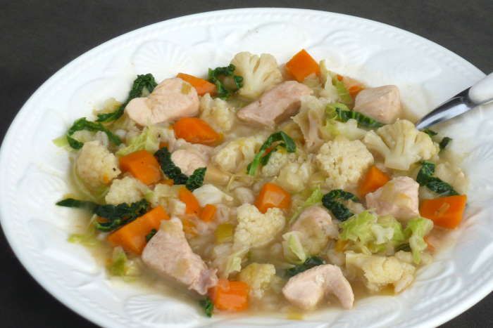 soupe-complete-poulet-legumes-orge-recette-ww