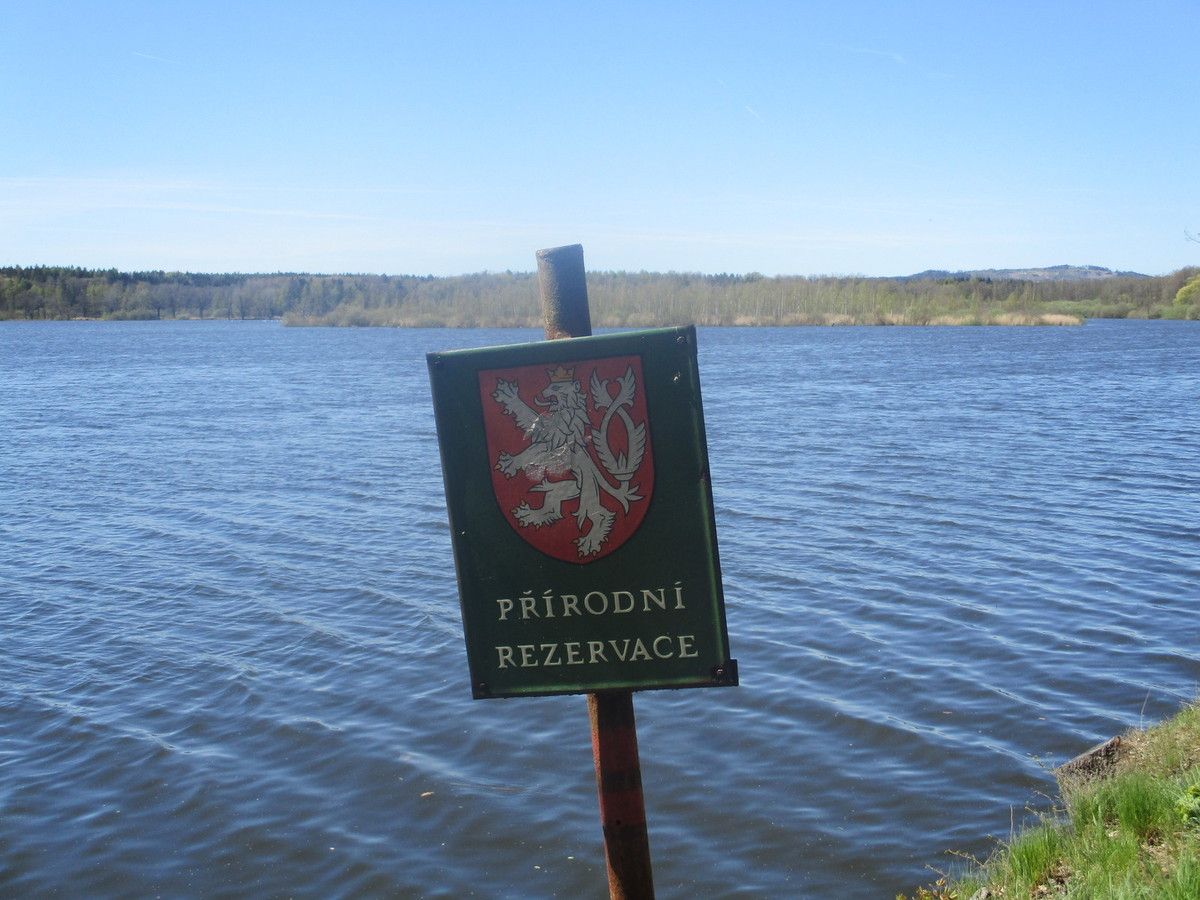 Sandauer Land, am Schwarzen Teich vaterstetten