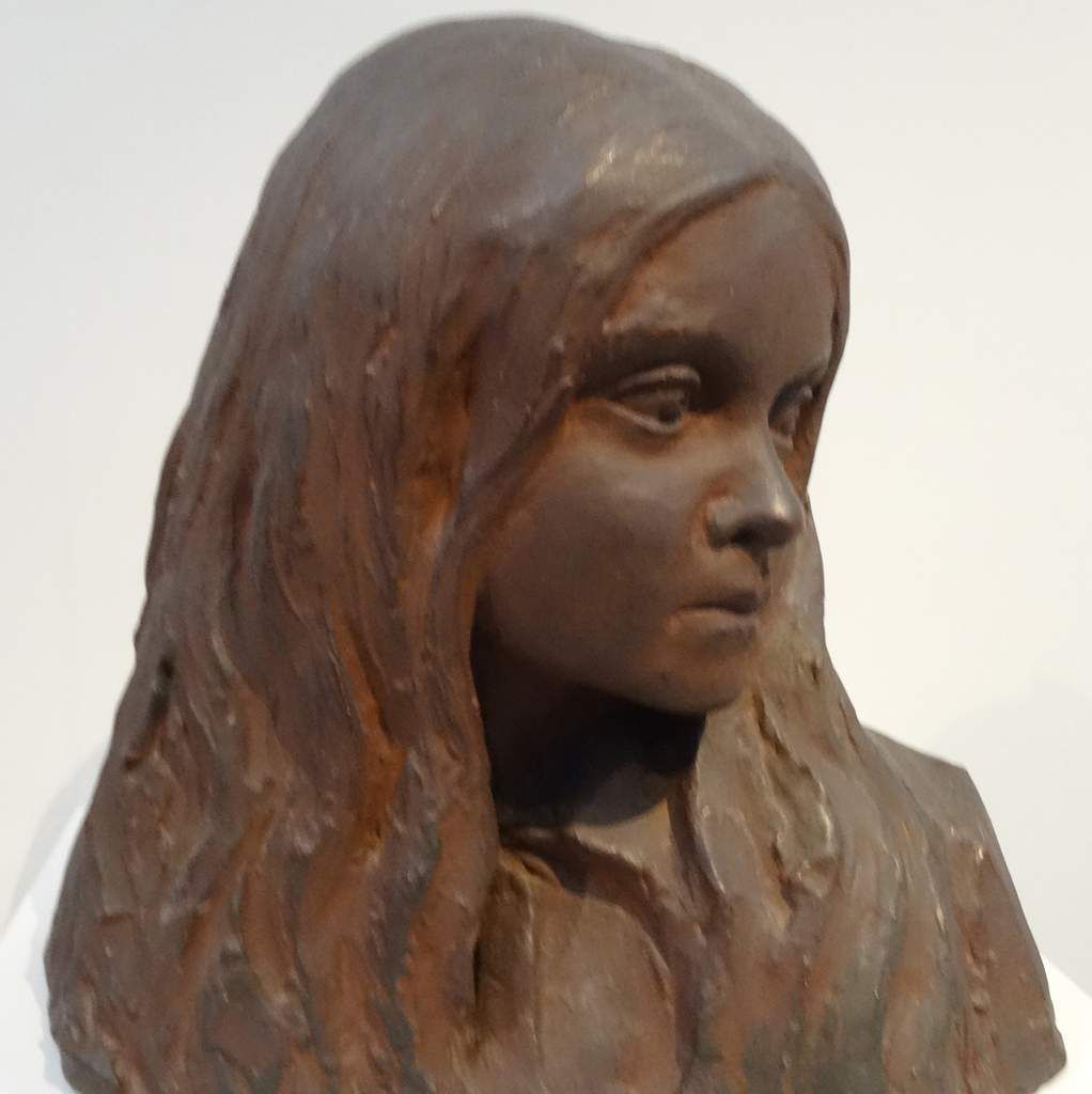 Buste de jeune fille - vers 1900 - Plâtre patiné - Antoni WIWULSKI - Lituanie