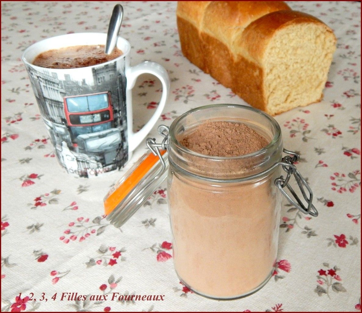 chocolat en poudre pour petit déjeuner fait maison