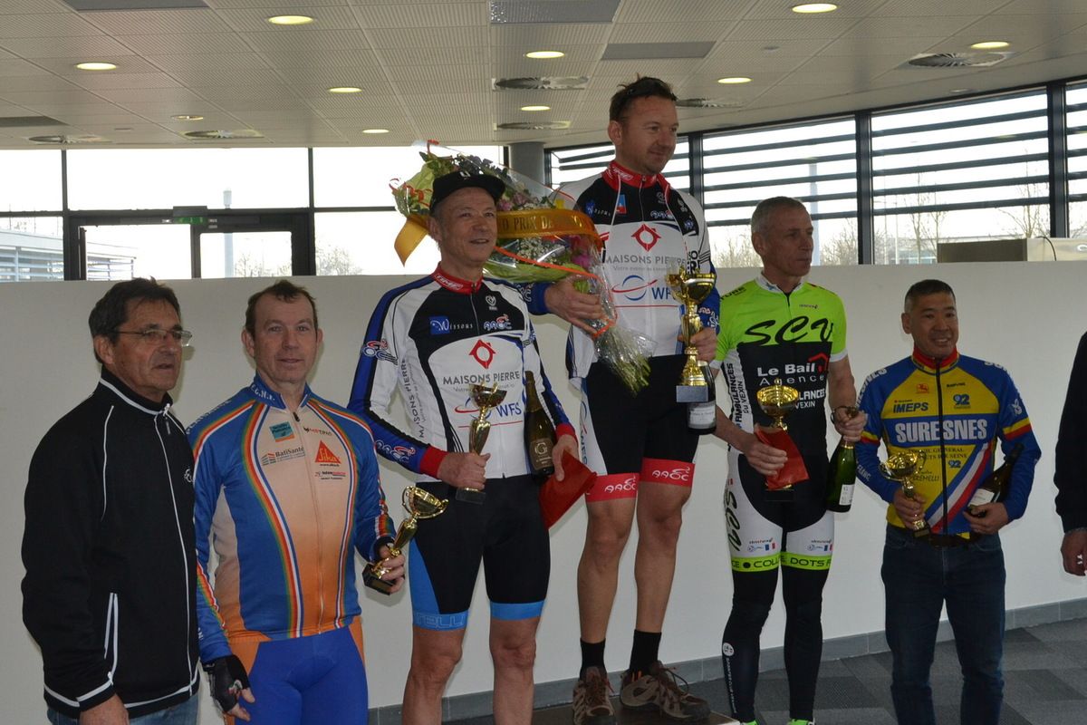 Le podium "D4"