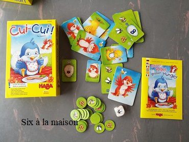 Cui-cui de HABA contenu de la boîte de jeu