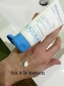 Rivadouce bébé application crème hydratante #parentsexperts #rivadoucebebe