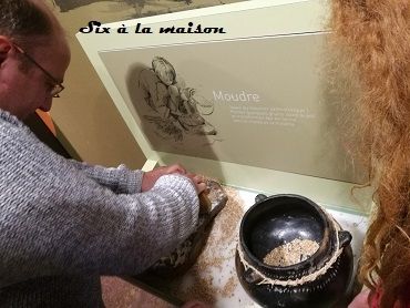 Avent d'Orgnac Ardèche Musée de la préhistoire atelier moudre