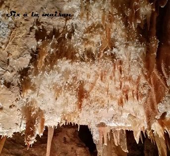 les Grottes de la Madeleine Ardèche concrétions exceptionnelles excentriques