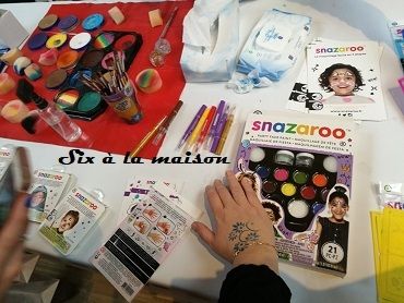 efluent 6 2017 blog maquillage snazaroo avec pochoirs