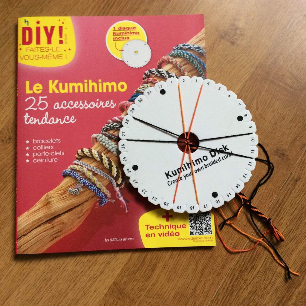 Atelier enfants : bracelet kumihimo 8 fils - Le blog de diddlindsey