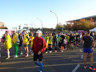 Von da ging es aber noch mal zu den... und in den Erdinger "VIP" Bereich mit Kaffee und Kuchen.Bis hierher war die Aufregung schon gewaltig, aber dann...
