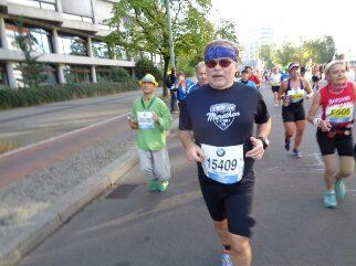 Cornelia holte ich als erste ein...sie schrieb: ..ankommen war der Plan-und jetzt: 4 Wochen Grinsen;-) Ich hoffe, wir sehn sie beim Untertagemarathon wieder