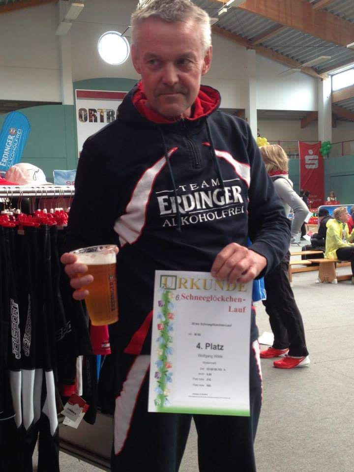 Nun steht es fest! Der Safadi Triathlon kommt nach dem Müritztriathlon! Umfangreiche Recherchen haben ergeben, dass man auch eine olympische Distanz nach einem halben Ironman durchziehen kann. Man nennt diesen Leistungsaufbau auch positives Wegdenken von Trainingsplänen! Ich wußte es!