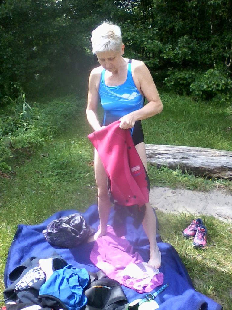 Das Ausziehn des Neo muß noch geübt werden. Also noch ein paar mal ...bevor es los geht!